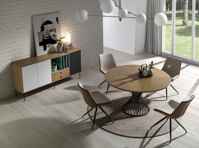 Aparador Miel Puertas lacadas Blancas.